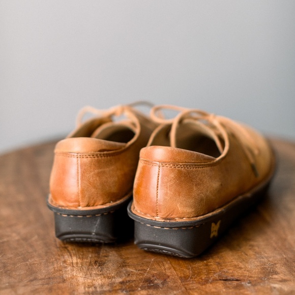 Alegria - Women's Leather - Lace Up - Casual Comfortable Shoe - Size 6.5 - Picture 10 of 13